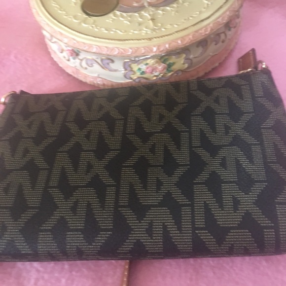 Crossbody handbag new - Picture 2 of 3